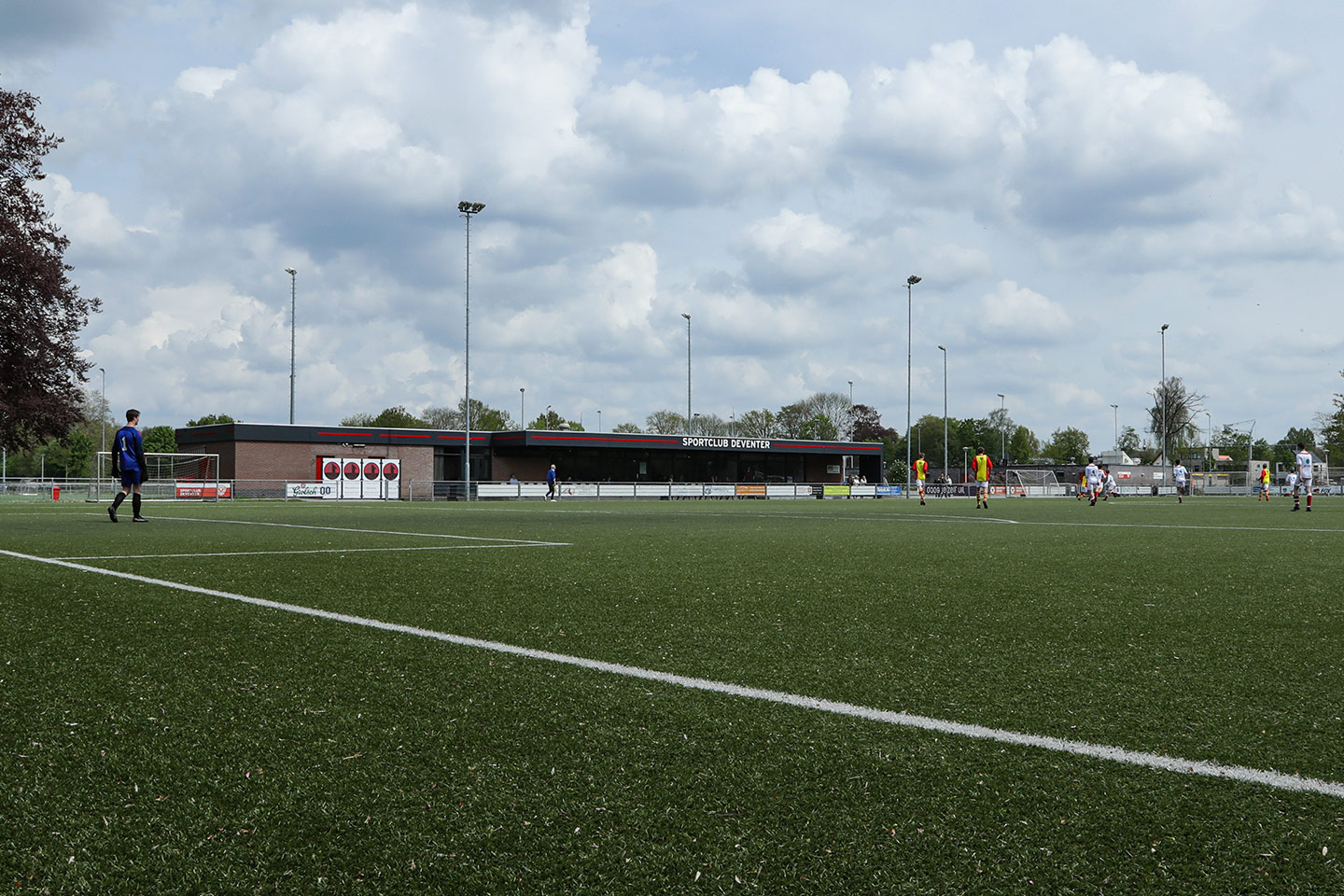 Oefenwedstrijd tegen Go Ahead gaat toch door